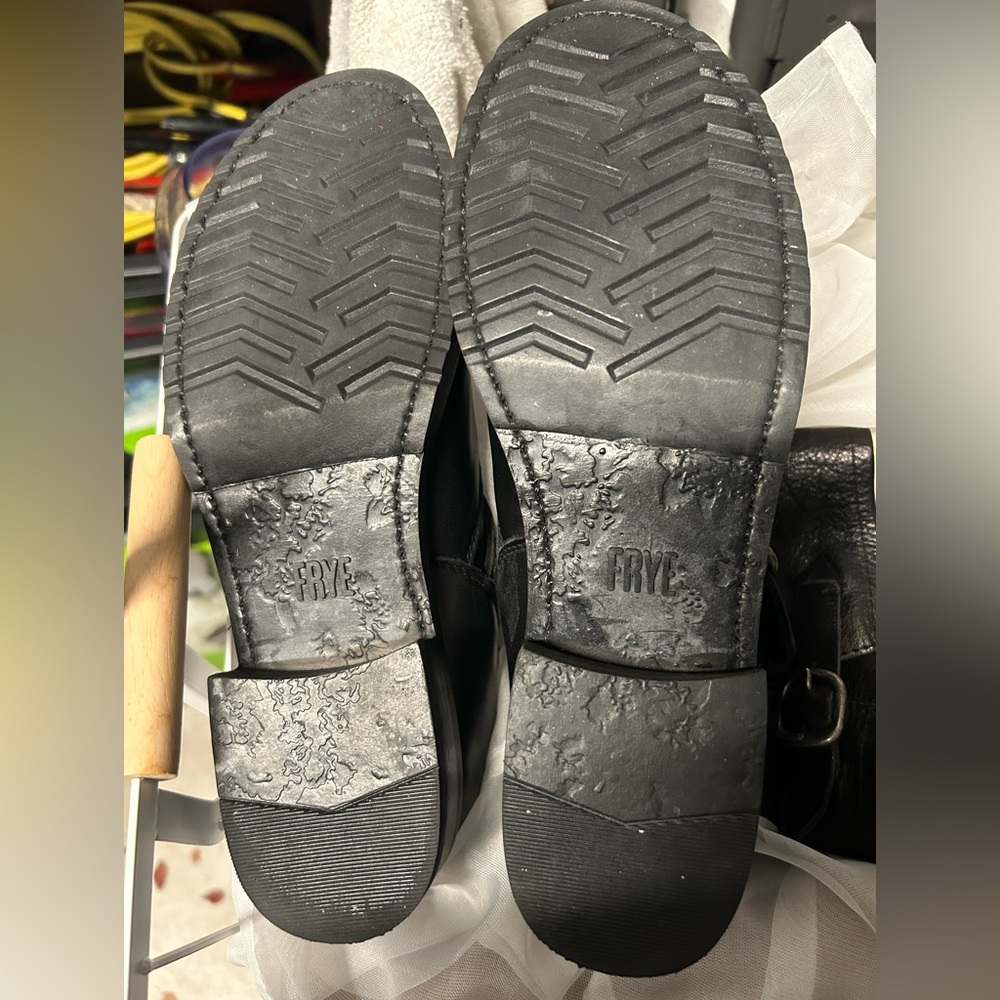 Frye Veronica leather boots - Like New! - Picture 14 of 15